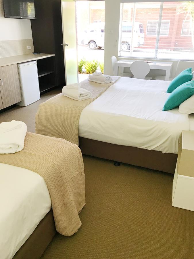 Thirroul Beach Motel Екстериор снимка